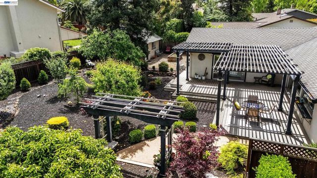 1926 Neptune Rd, Livermore, CA 94550