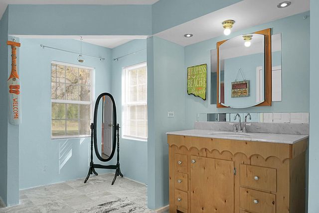 274 Rae Lane, Bonneau, SC 29431