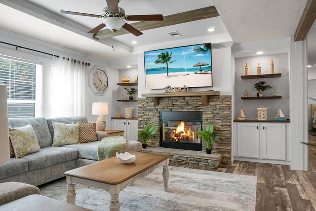 274 Rae Lane, Bonneau, SC 29431