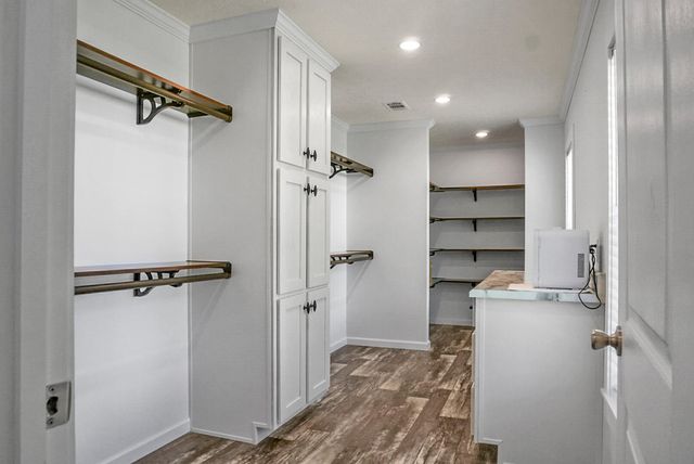 274 Rae Lane, Bonneau, SC 29431