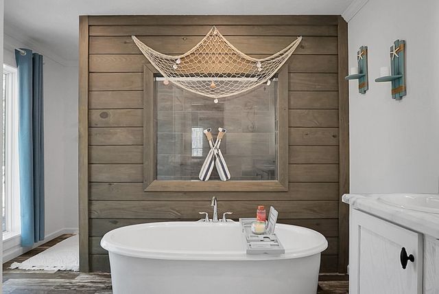 274 Rae Lane, Bonneau, SC 29431