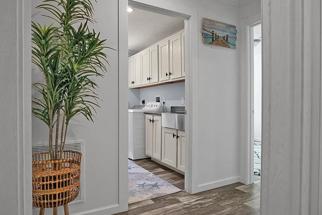 274 Rae Lane, Bonneau, SC 29431