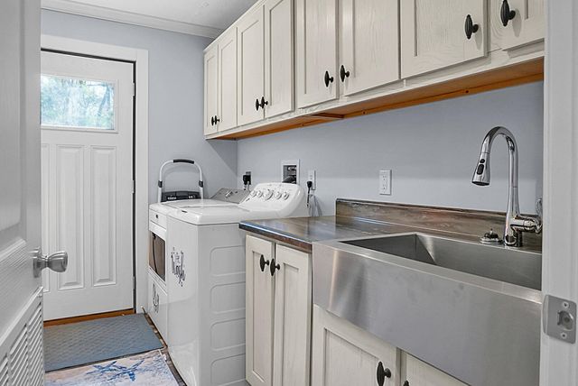 274 Rae Lane, Bonneau, SC 29431