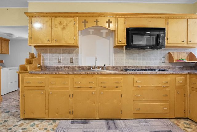 274 Rae Lane, Bonneau, SC 29431