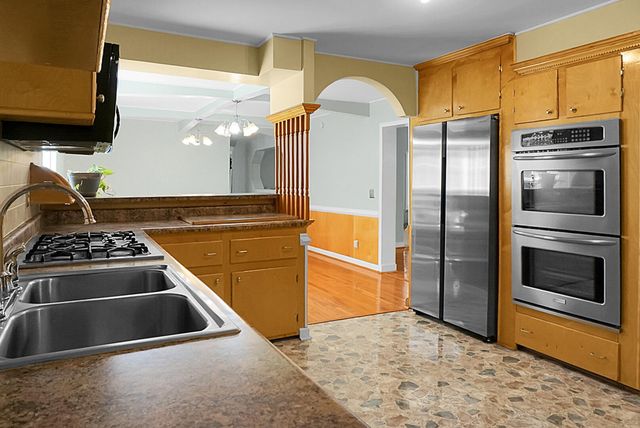 274 Rae Lane, Bonneau, SC 29431