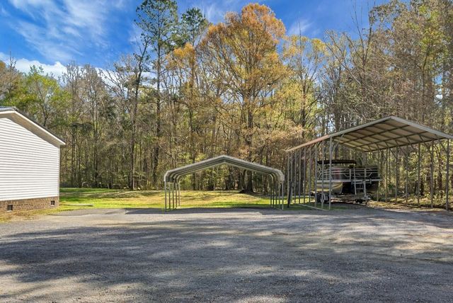 274 Rae Lane, Bonneau, SC 29431