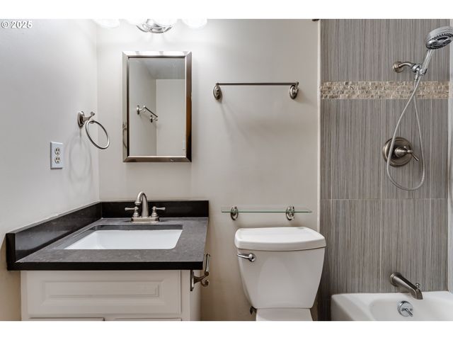 1313 LINCOLN St, Eugene, OR 97401