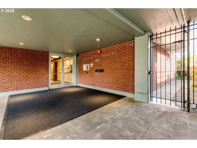 1313 LINCOLN St, Eugene, OR 97401
