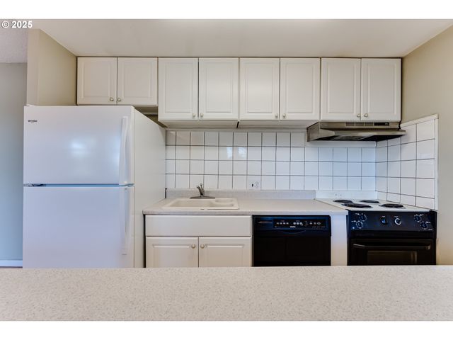 1313 LINCOLN St, Eugene, OR 97401