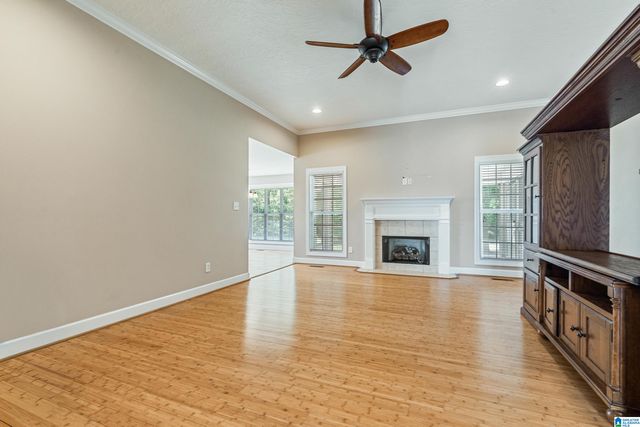 1421 MARSHALL WAY, Gadsden, AL 35907