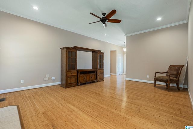 1421 MARSHALL WAY, Gadsden, AL 35907