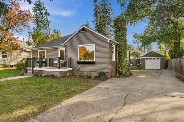 952 E Thurston Ave, Spokane, WA 99203