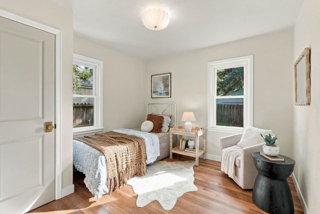 952 E Thurston Ave, Spokane, WA 99203