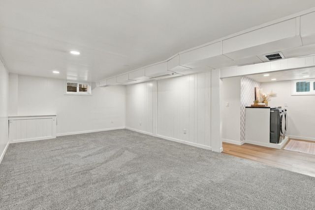 952 E Thurston Ave, Spokane, WA 99203