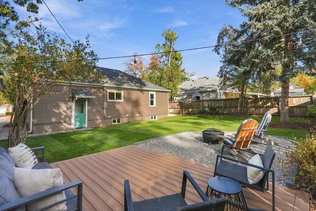 952 E Thurston Ave, Spokane, WA 99203