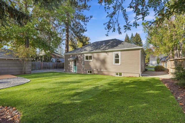 952 E Thurston Ave, Spokane, WA 99203