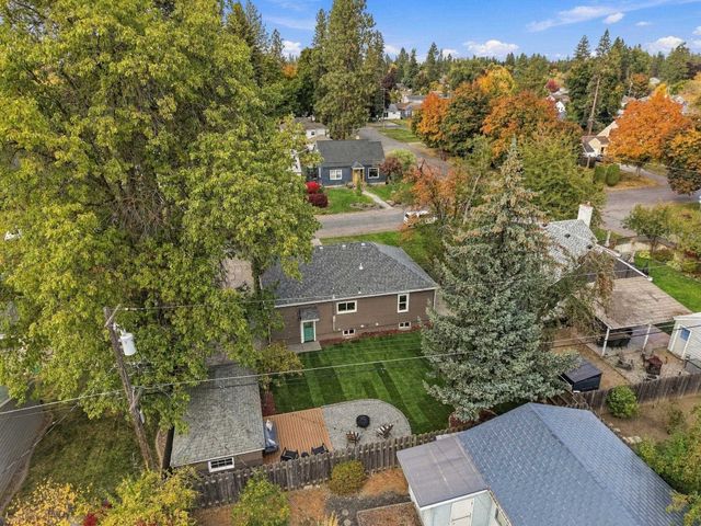 952 E Thurston Ave, Spokane, WA 99203