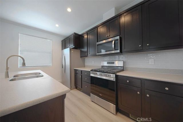 2103 245th 7, Lomita, CA 90717