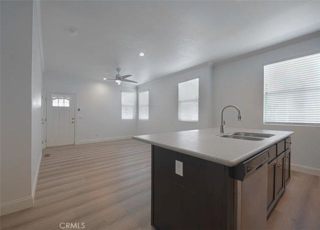2103 245th 7, Lomita, CA 90717