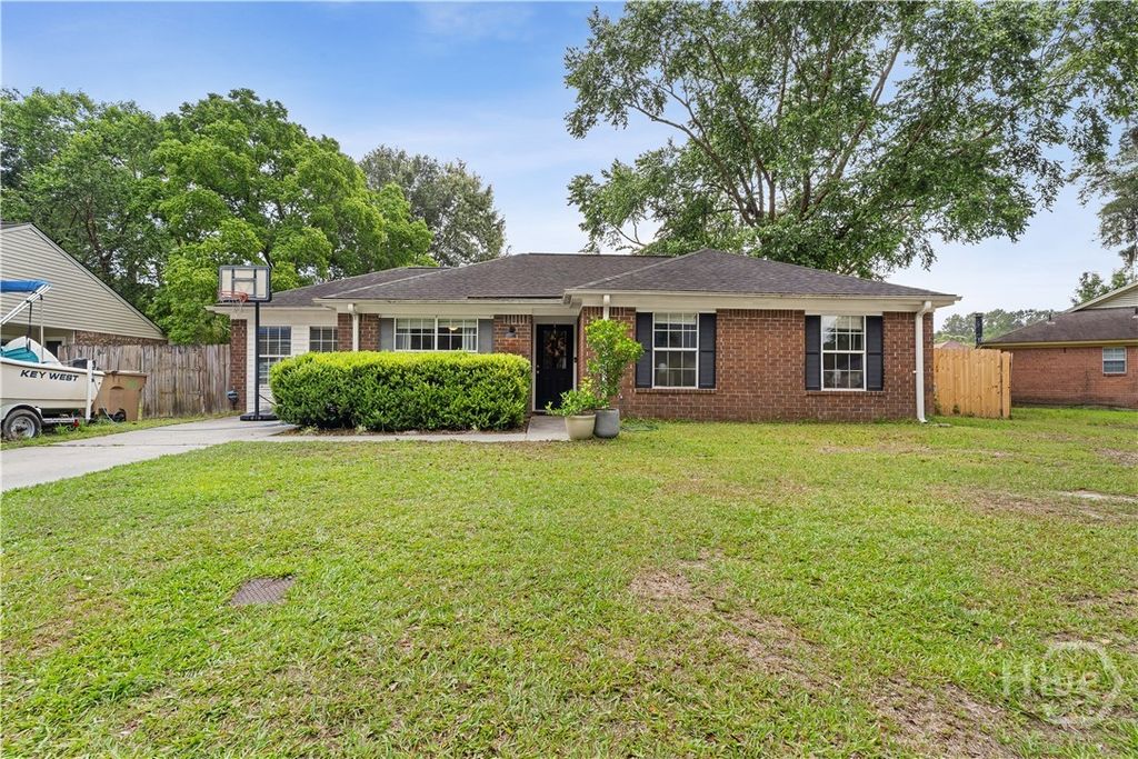 Image 1 of property listing at 385 Sterling Creek Drive, Richmond Hill, GA 31324