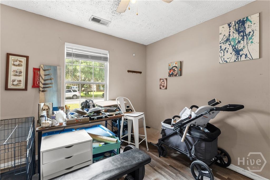 Image 10 of property listing at 385 Sterling Creek Drive, Richmond Hill, GA 31324