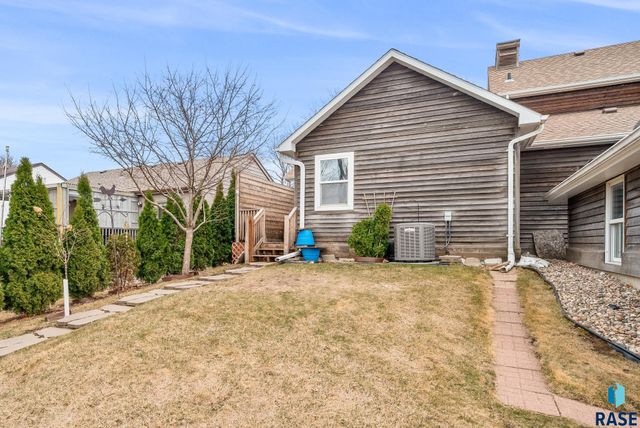 2411 Center Ave S Avenue S, Sioux Falls, SD 57105