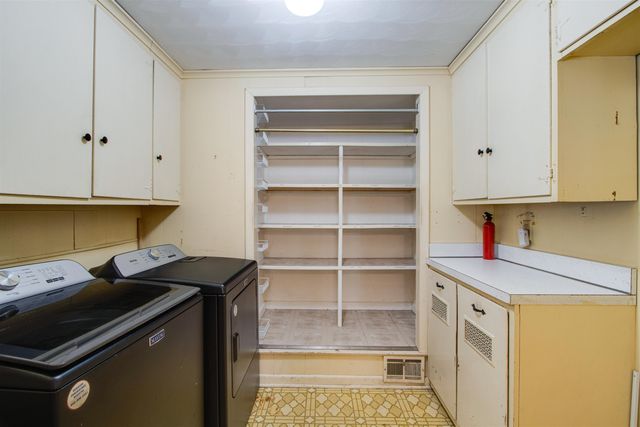 1235 CHERRY RD, Memphis, TN 38117