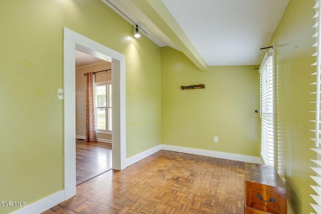 1404 Skyline Drive, Johnson City, TN 37604