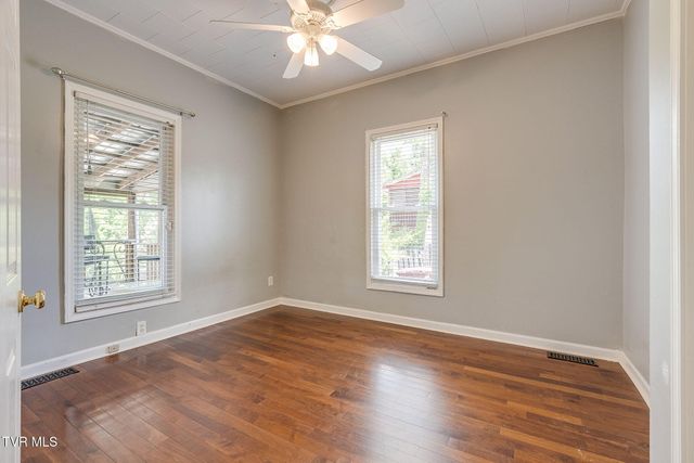 1404 Skyline Drive, Johnson City, TN 37604