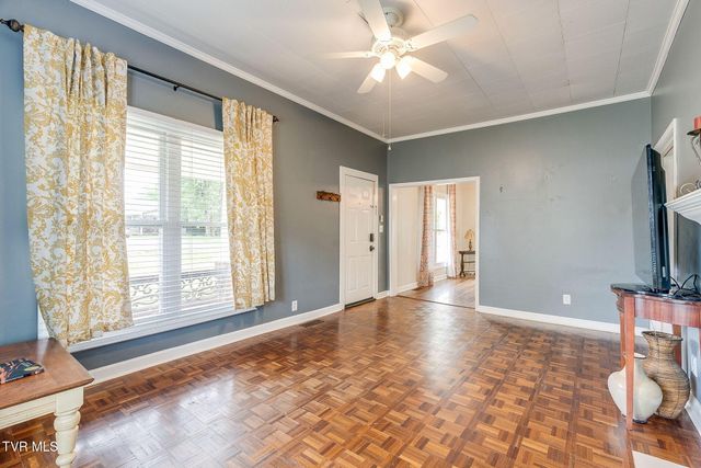 1404 Skyline Drive, Johnson City, TN 37604