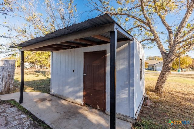 139 E Cottonwood Drive, Granite Shoals, TX 78654