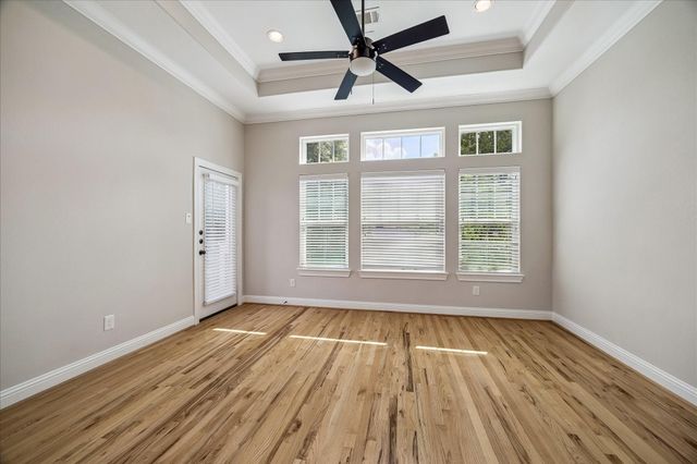 1013 E 27th Street, Houston, TX 77009