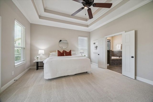 1013 E 27th Street, Houston, TX 77009