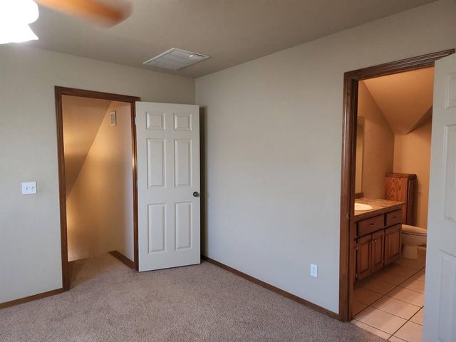 917 SW 37th Street 919, Moore, OK 73160