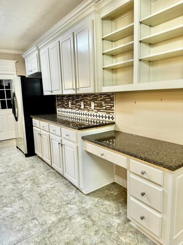 27 Berry Patch Drive, Cabot, AR 72023