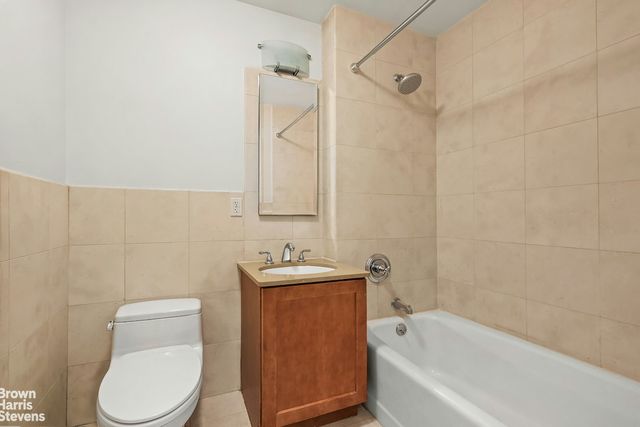 2601 Frederick Douglass Blvd Apt 3D, New York City, NY 10030