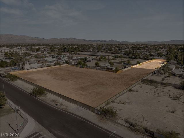 N Decatur 1, Las Vegas, NV 89130
