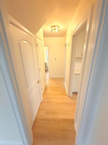 557 Haskins Drive, Lexington, KY 40508