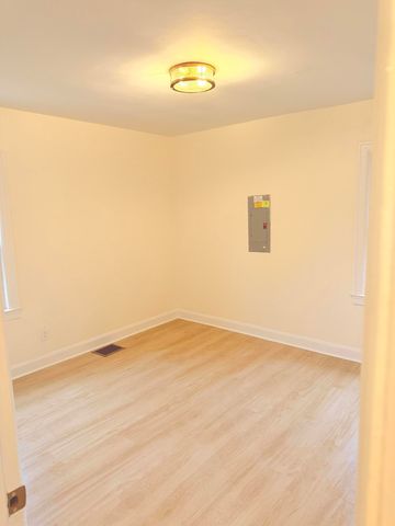 557 Haskins Drive, Lexington, KY 40508