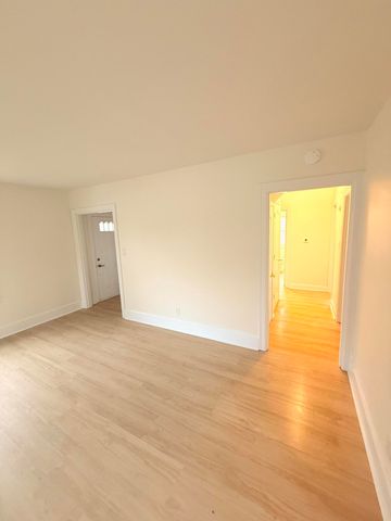 557 Haskins Drive, Lexington, KY 40508