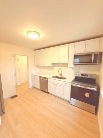 557 Haskins Drive, Lexington, KY 40508