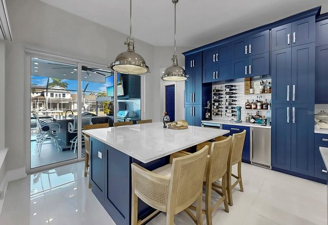 703 PINCKNEY DRIVE, Apollo Beach, FL 33572