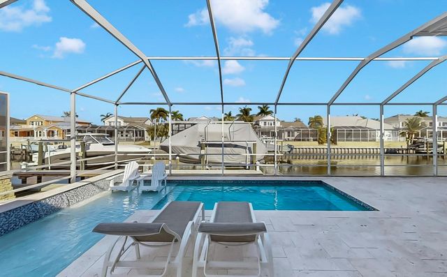 703 PINCKNEY DRIVE, Apollo Beach, FL 33572