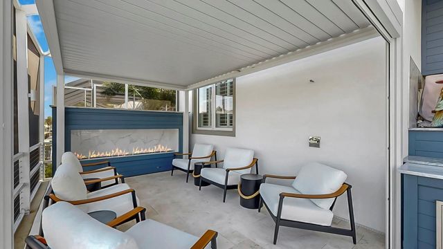 703 PINCKNEY DRIVE, Apollo Beach, FL 33572