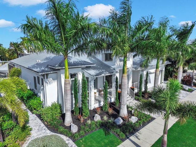 703 PINCKNEY DRIVE, Apollo Beach, FL 33572