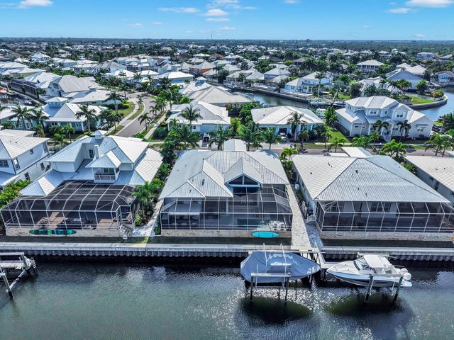 703 PINCKNEY DRIVE, Apollo Beach, FL 33572