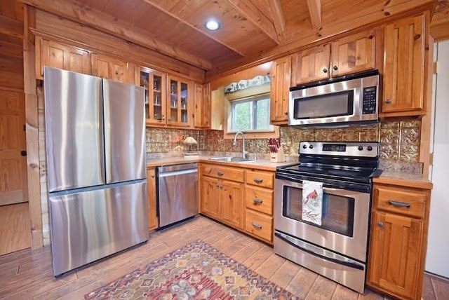 360 Johnson Cove Road, Copperhill, TN 37317