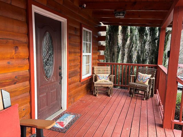 360 Johnson Cove Road, Copperhill, TN 37317