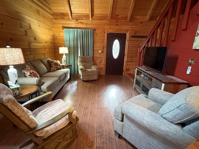 360 Johnson Cove Road, Copperhill, TN 37317