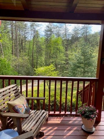 360 Johnson Cove Road, Copperhill, TN 37317